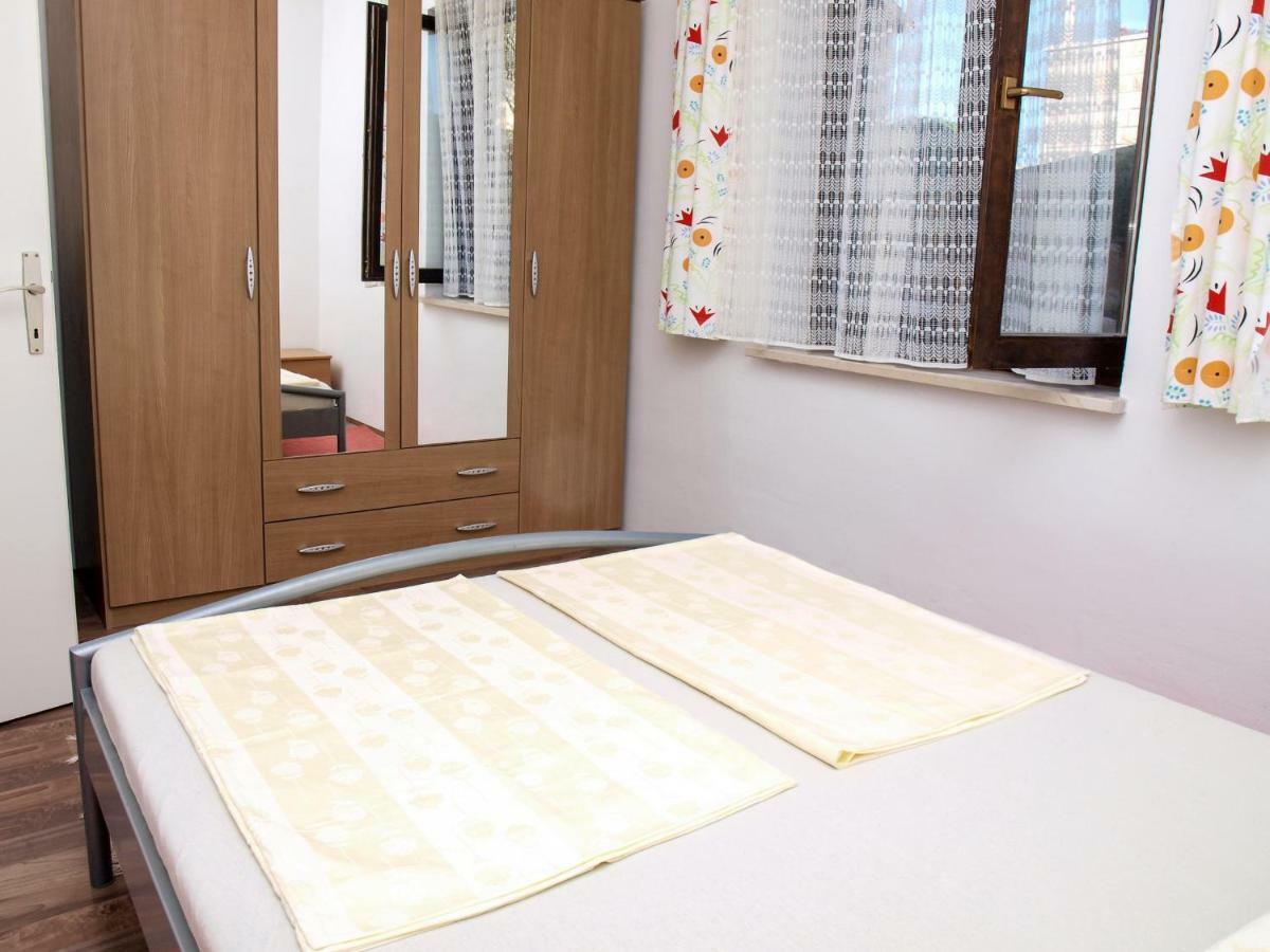 Apartments Vukovic พอสติรา ภายนอก รูปภาพ