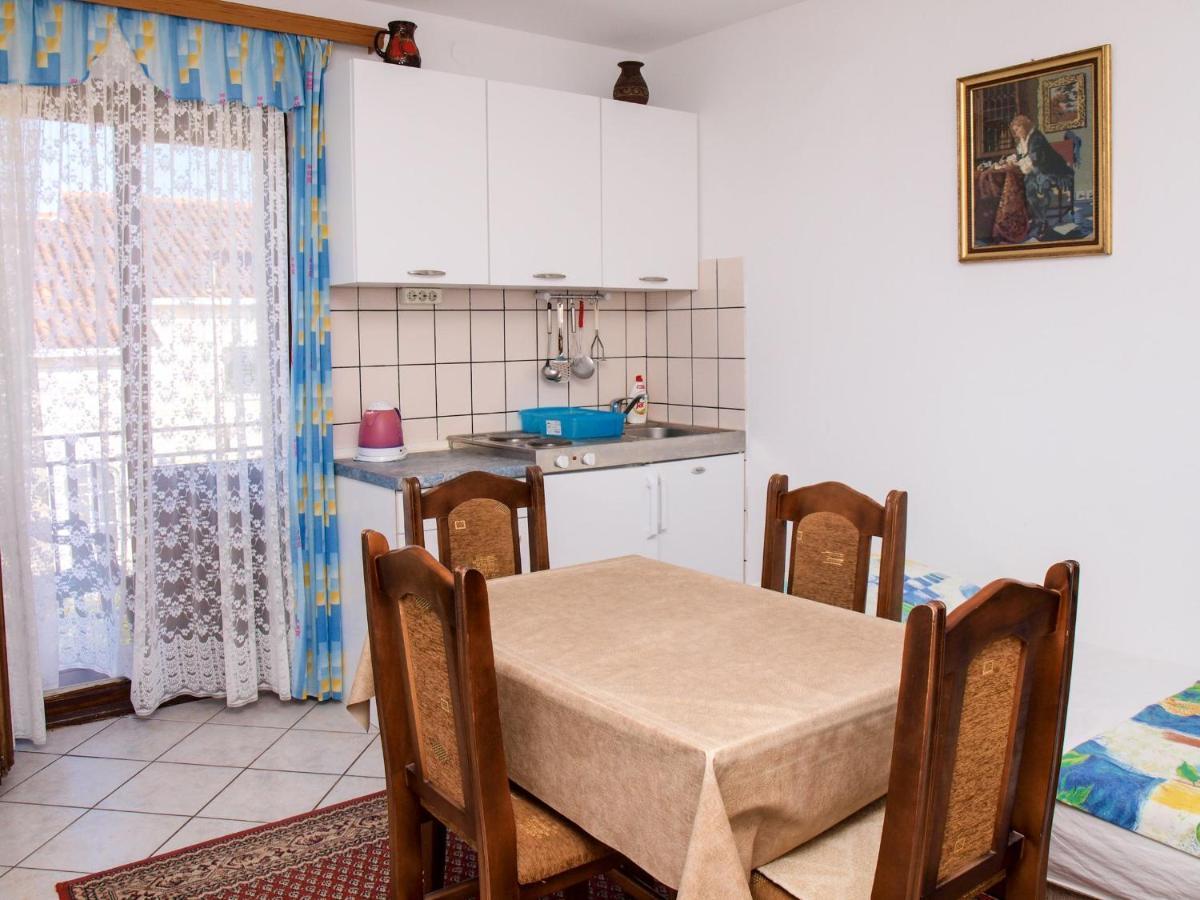 Apartments Vukovic พอสติรา ห้อง รูปภาพ